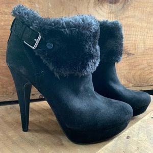 NIB Guess Platform Faux Fur Trim Bootie